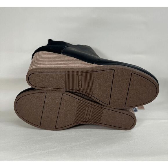 TOMS Women's Kelsey Wedge Booties - Picture 6 of 9
